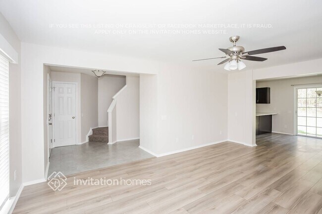 Foto del edificio - 2121 Mallard Green Pl