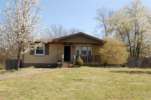 Primary Photo - 7004 Bonnamere Dr