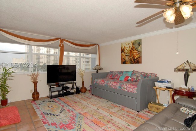 Foto del edificio - 1400 S Ocean Dr