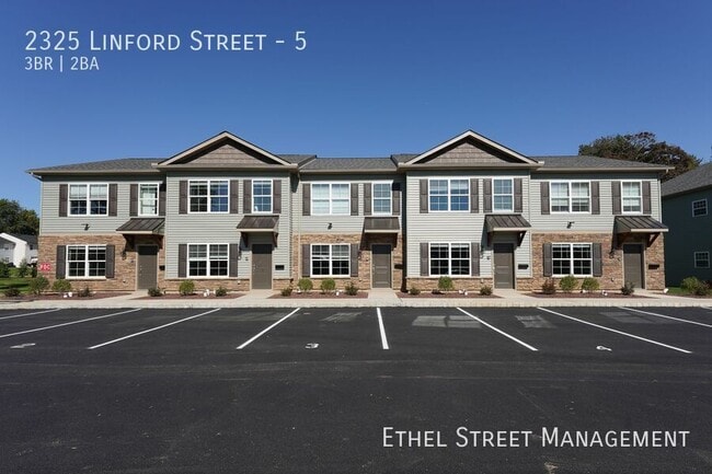 Foto del edificio - 2325 Linford St