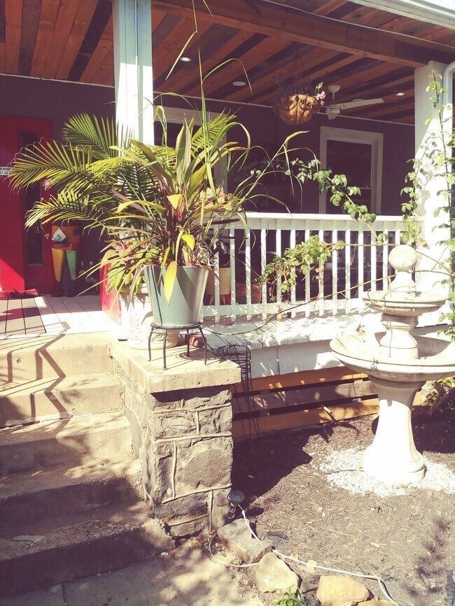 LOWER LEVEL - 3306 Powhatan Ave