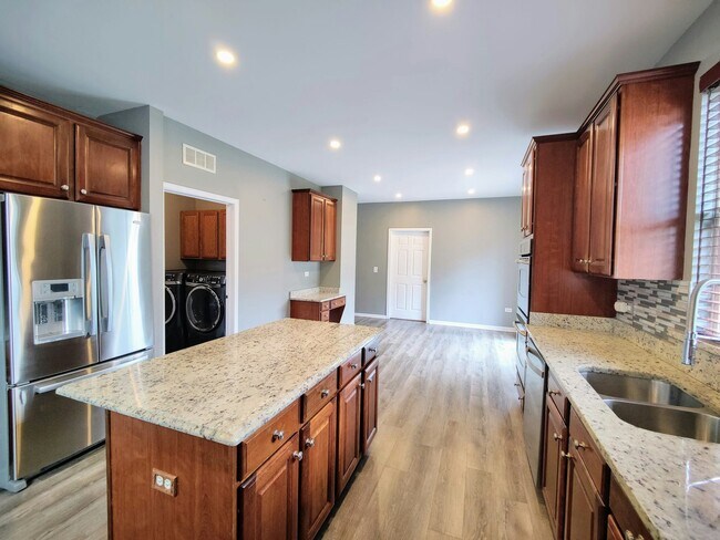 Foto del edificio - 793 Barclay Dr