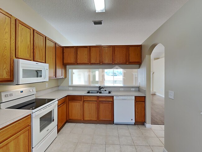 Foto del edificio - 2603 Glen Oaks Dr