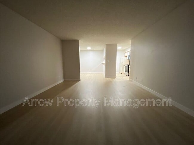 Building Photo - 2340 N 44th St