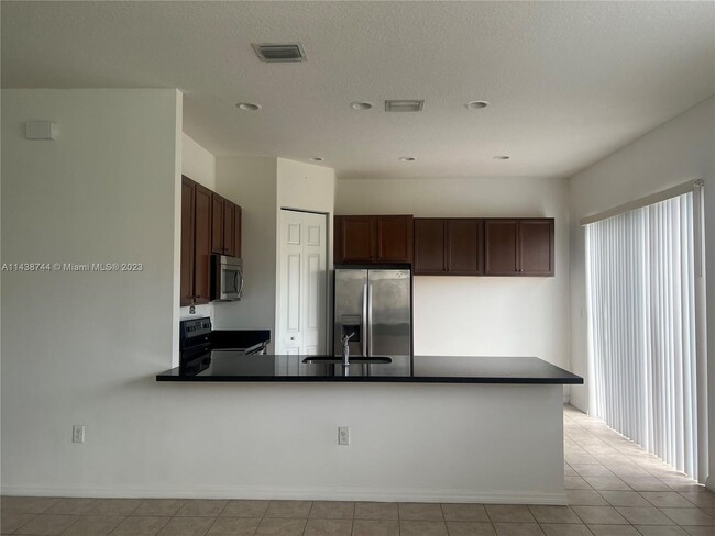 Foto del edificio - 5459 Ferris Ave