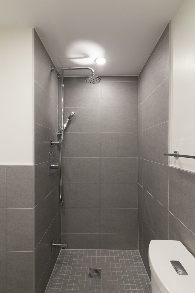 Photo du bâtiment - 4555 Av. Bonavista