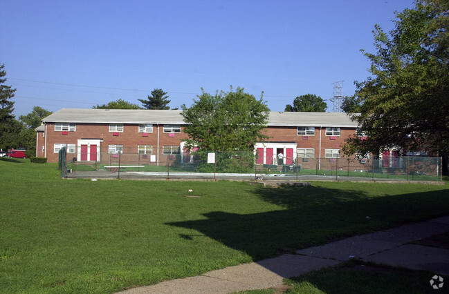 Building Photo - Park Brook Gardens