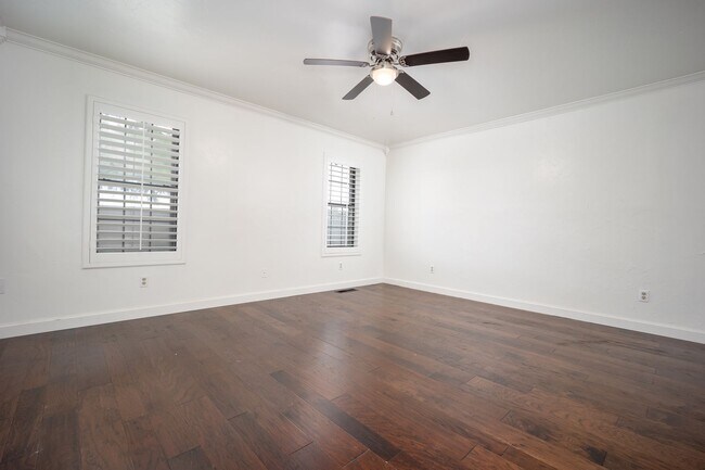 Building Photo - Great location in Edmond!