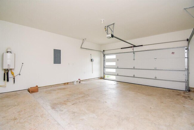 Foto del edificio - 28319 Hannahs Harbor Ln