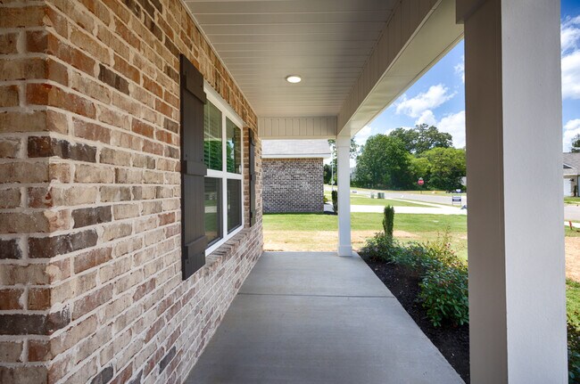 Building Photo - 128 Wellspring Rd
