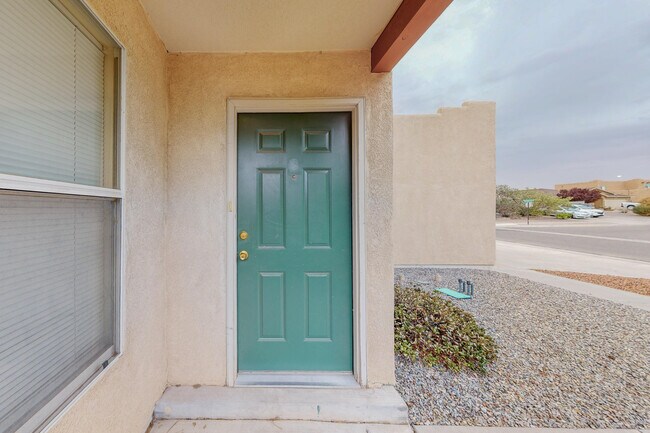 Foto del edificio - 6105 Wildflower Pass Dr NE