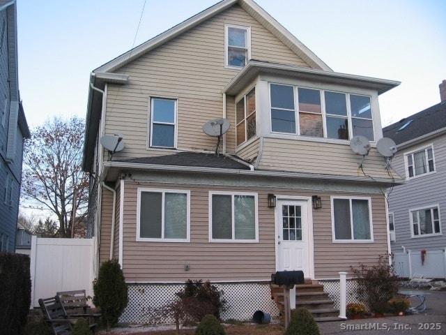 Foto principal - 105 Edin Ave