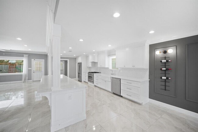 Foto del edificio - 6215 S Braeswood Blvd