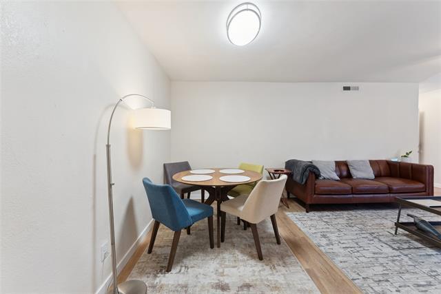 Foto del edificio - 5132 Amesbury Dr