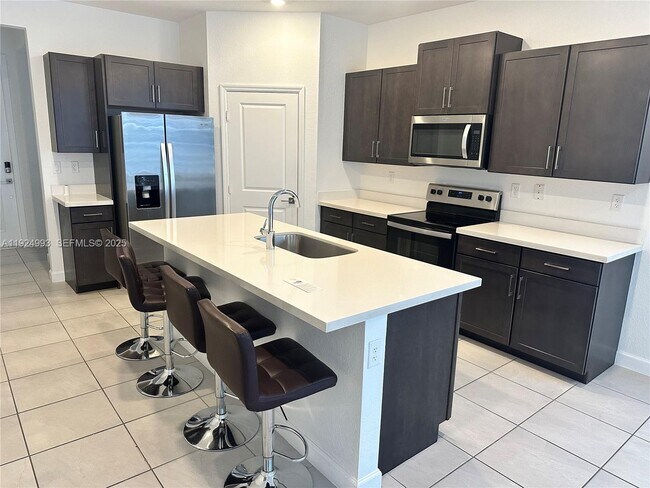 Foto del edificio - 27034 SW 132 Ct Rd