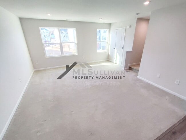 Building Photo - 4600 Black Drum Dr