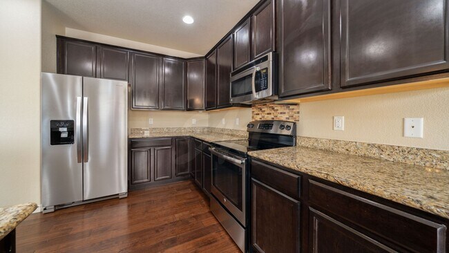 Building Photo - Beautiful two story home in Northgate