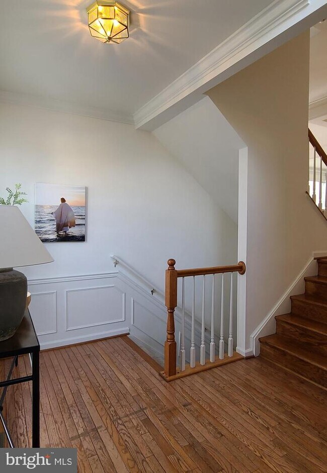 Building Photo - 6137 Manchester Park Cir