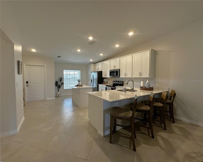 Foto del edificio - 14231 Heritage Landing Blvd