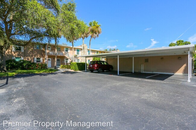 Foto del edificio - 2 br, 2 bath House - 221 Cypress Way E #201