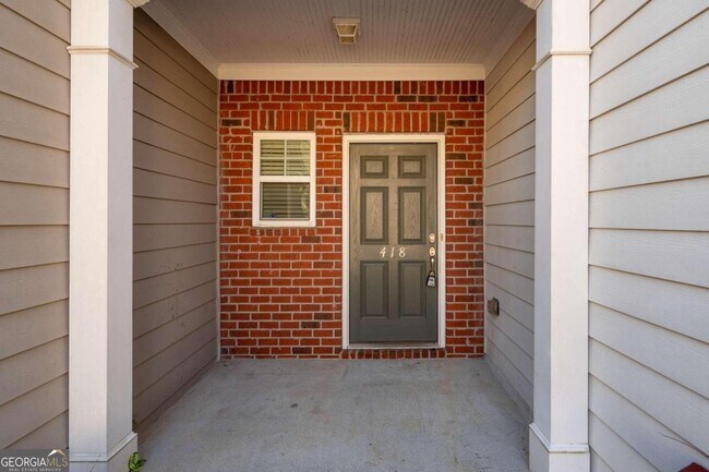 Building Photo - 418 Mountain View Ln