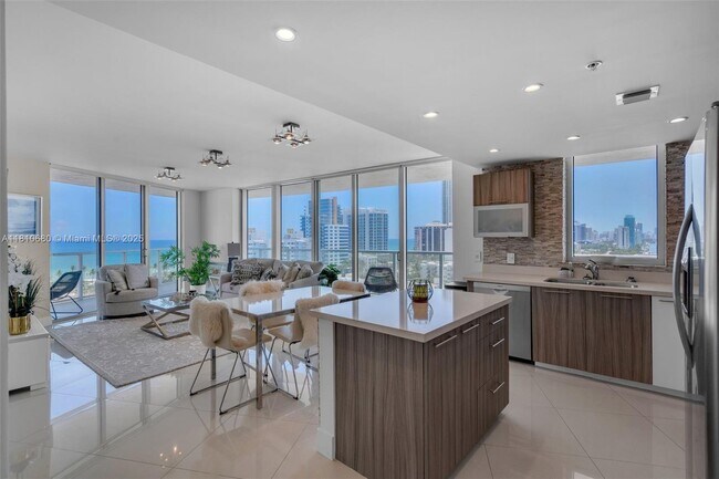 Foto del edificio - 6700 Indian Creek Dr