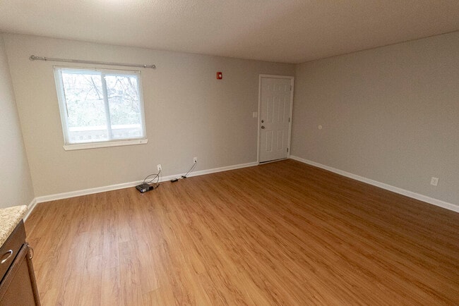 Foto del edificio - 105 N Garth Ave