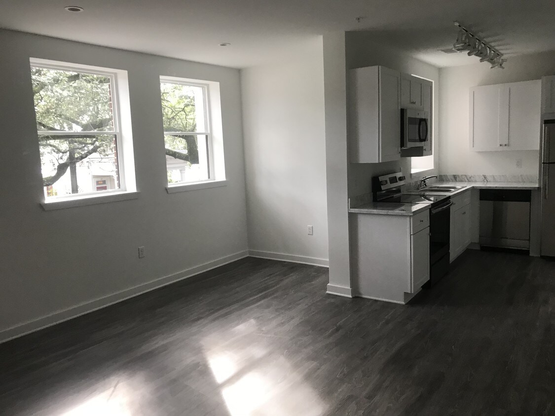 Foto principal - 821 Washington Ave