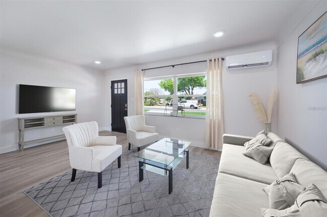 Building Photo - 6875 Gulf Winds Dr