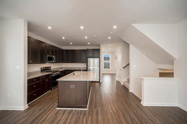 Foto del edificio - Great Townhome in Embrey Mill