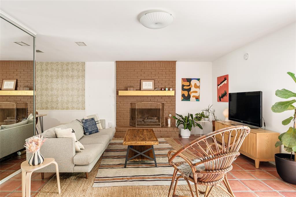 Foto principal - 6215 Walnut Hills Dr