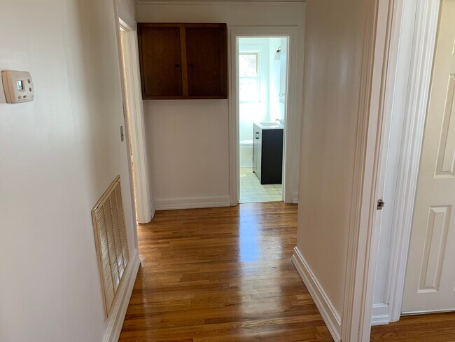 Foto del edificio - 138 Duff Dr