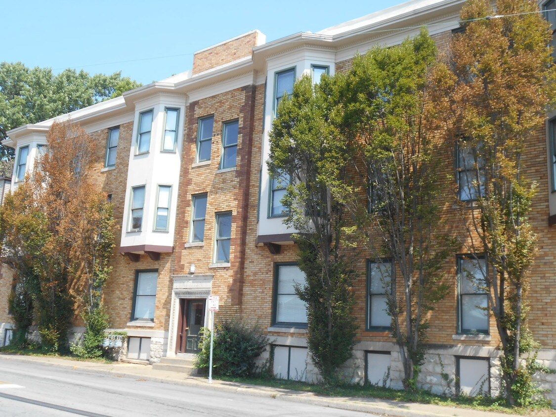 107 W Hill St, Louisville, KY 40208 Apartments in Louisville, KY