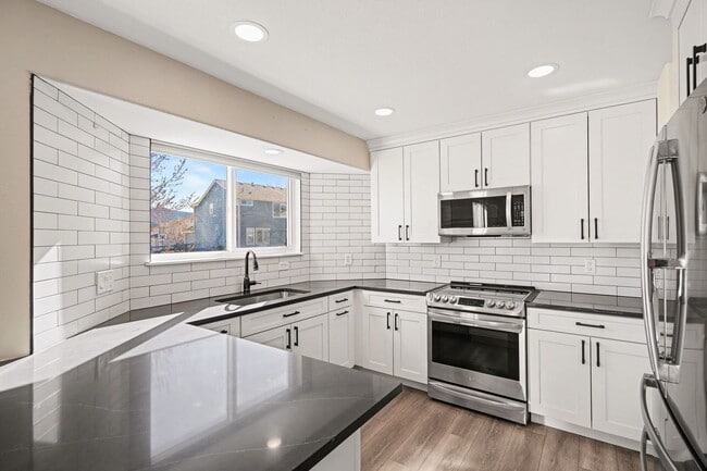 Foto del edificio - Spacious 3 bedroom home in the heart of Roxborough!