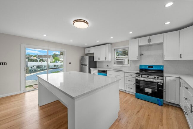 Foto del edificio - 3 Park Pl