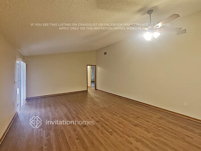 Building Photo - 1650 Cinnamon Ln