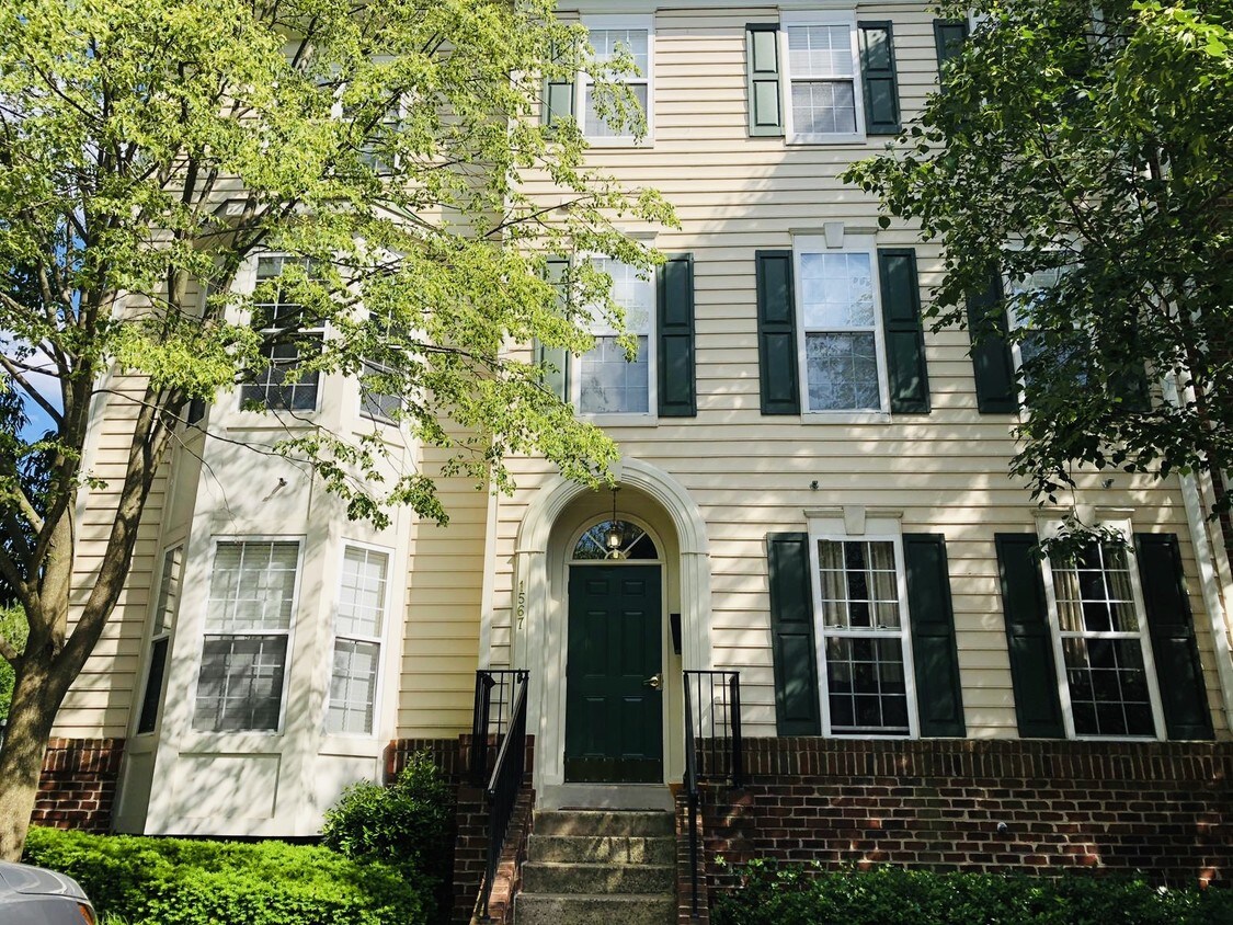 Primary Photo - 1567 Northern Neck Dr