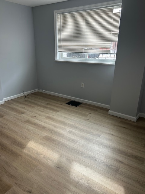 Foto del edificio - 1121 Columbia Ave