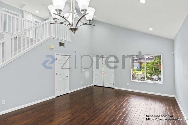 Foto del edificio - 4755 Fawn Way