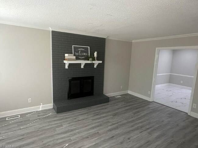 Foto del edificio - 1165 Lazyboy Ln