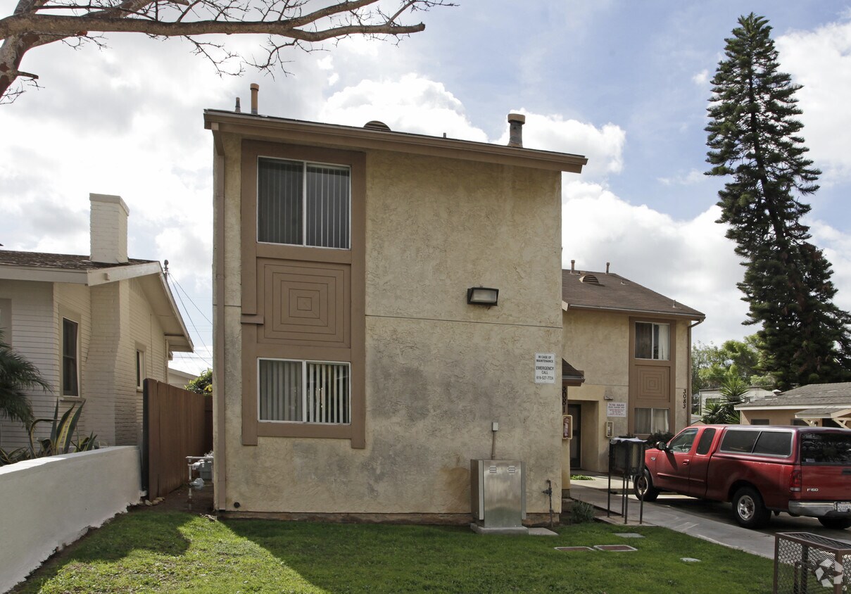 Foto del edificio - 3081-3083 Hawthorn St