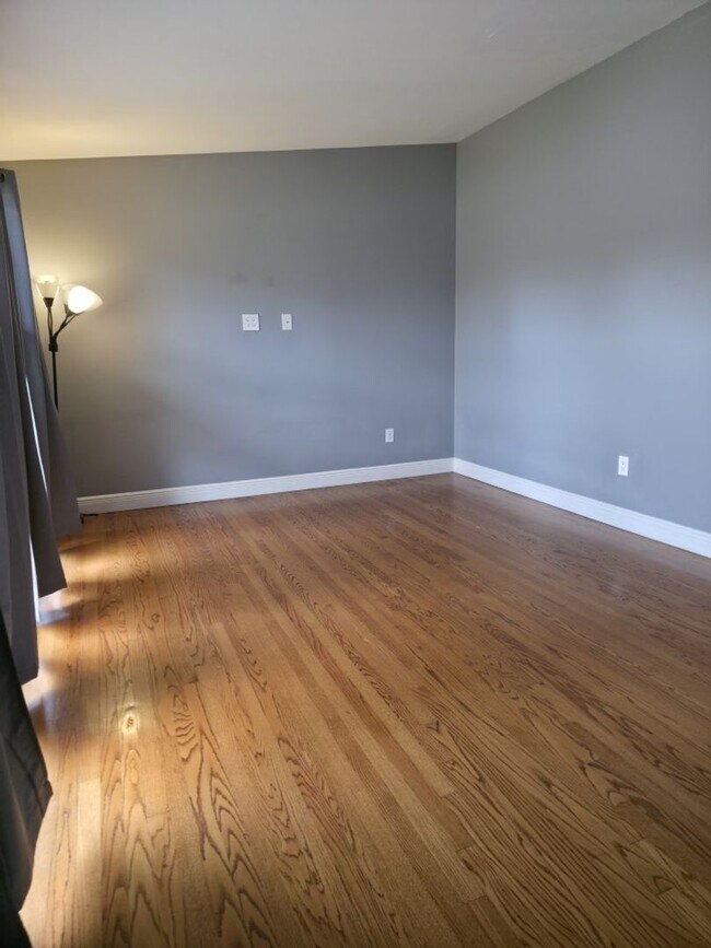 Foto del edificio - Two Bedroom home located in Central San Antonio