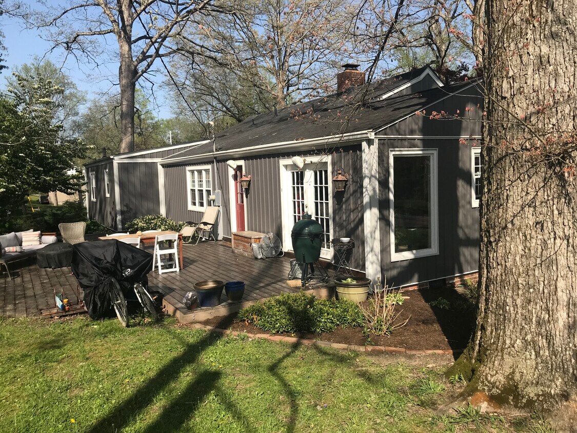 Foto principal - 142 W Norris Rd