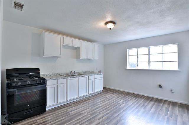 Foto del edificio - 1634 Briarwood St