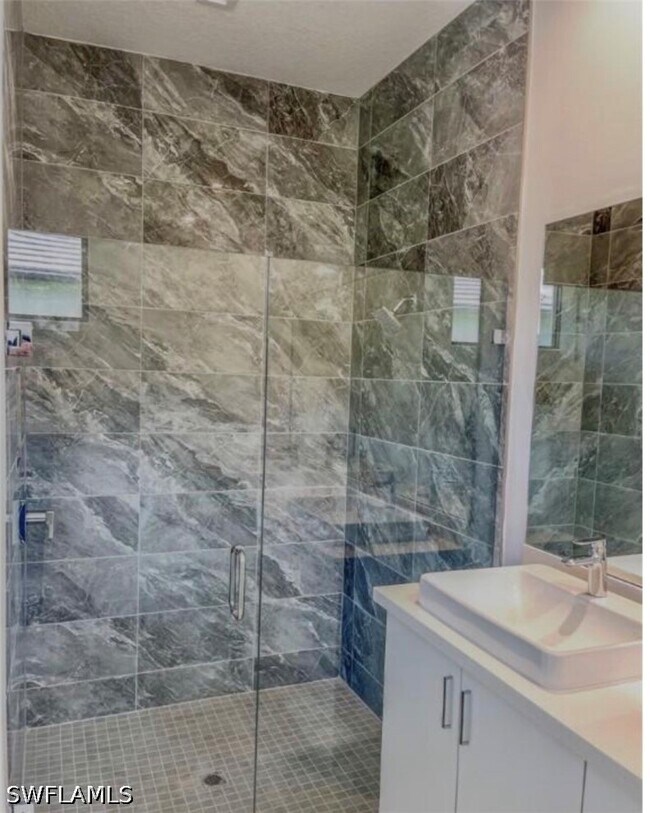 Building Photo - 5225 Marano Dr