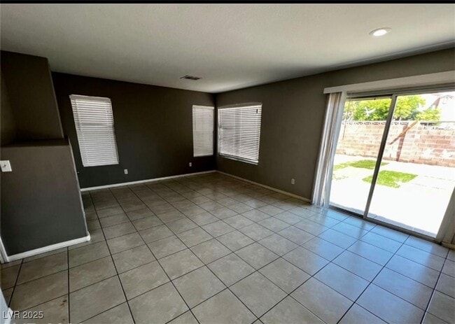 Building Photo - 340 Rancho Del Norte Dr