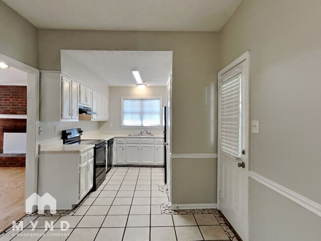 Foto del edificio - 3935 Rim Creek Ln