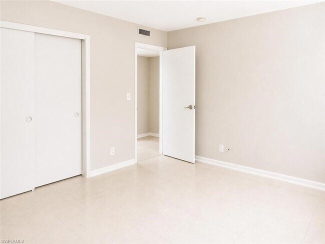 Foto del edificio - 5410 16th Pl SW