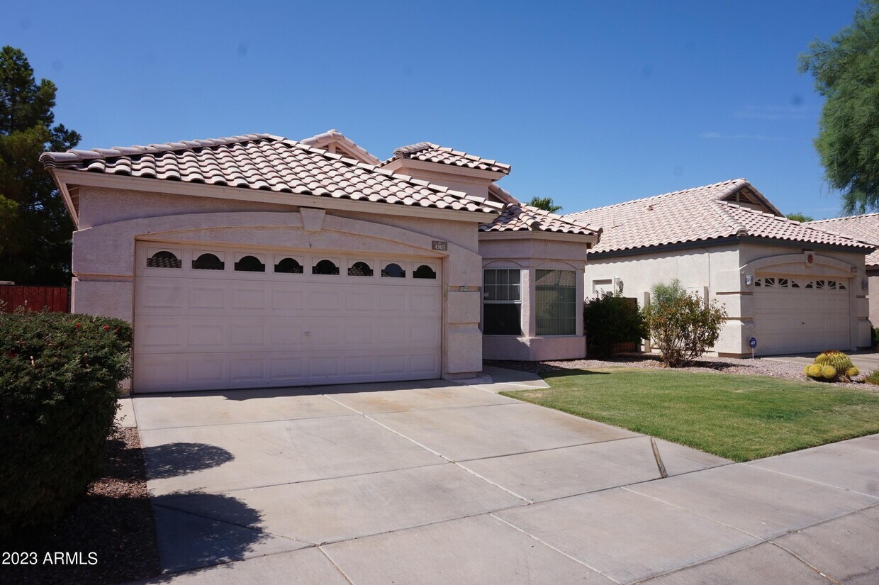 4303 E South Fork Dr, Phoenix, AZ 85048 House Rental in Phoenix, AZ