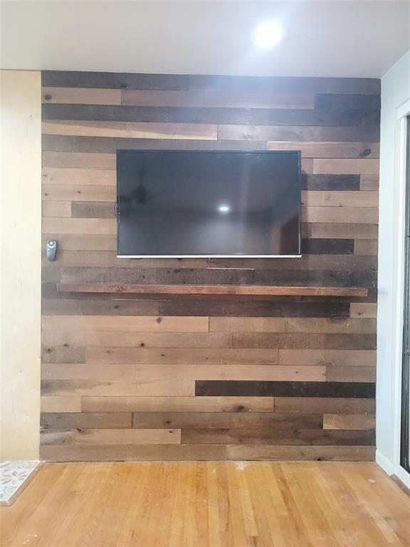 Foto del edificio - 7035 Sharpcrest St